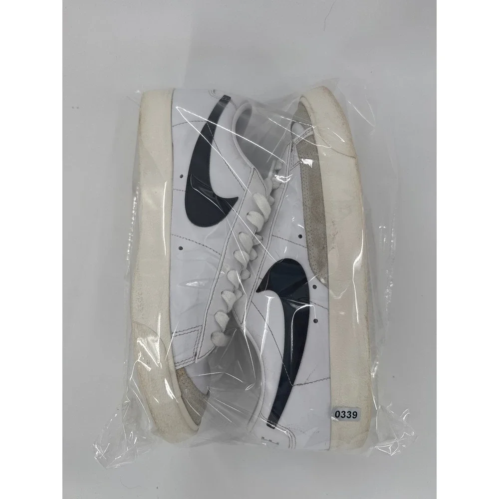 Nike Blazer Low 77 Vintage White Black Mens Sneakers DA6364-101 Size 9.5‎
